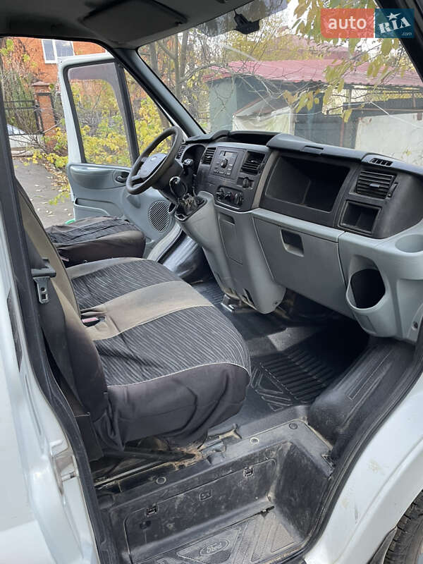 Грузовой фургон Ford Transit 2008 в Хмельницком фото 9 Грузовой фургон Ford Transit 2008 в Хмельницком