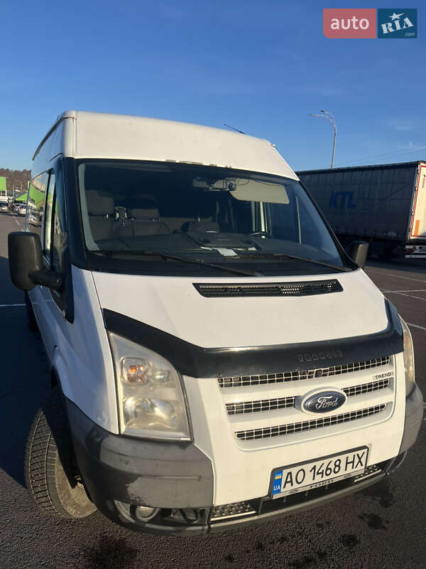 Ford Transit 2012