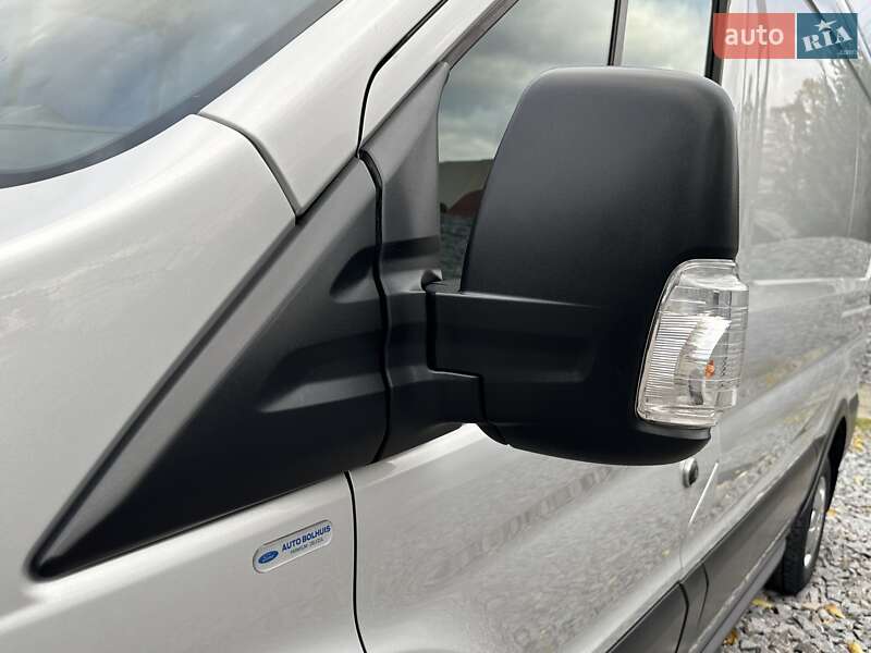 Грузовой фургон Ford Transit 2020 в Ровно