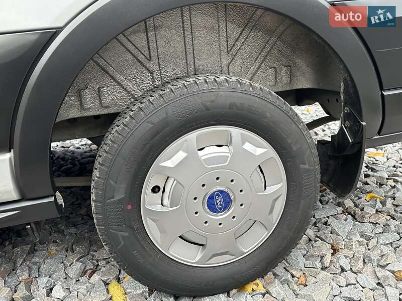 Грузовой фургон Ford Transit 2020 в Ровно