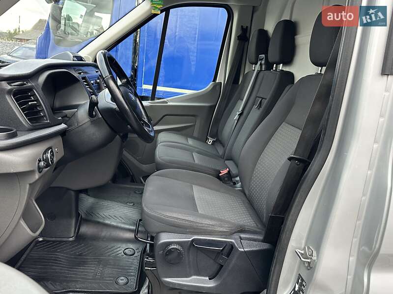 Грузовой фургон Ford Transit 2020 в Ровно