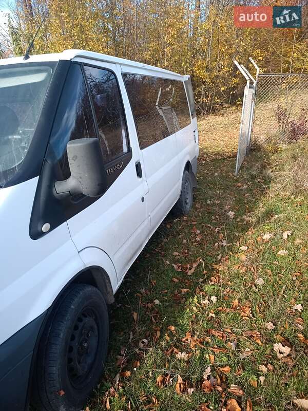 Грузовой фургон Ford Transit 2008 в Черновцах фото 9 Грузовой фургон Ford Transit 2008 в Черновцах
