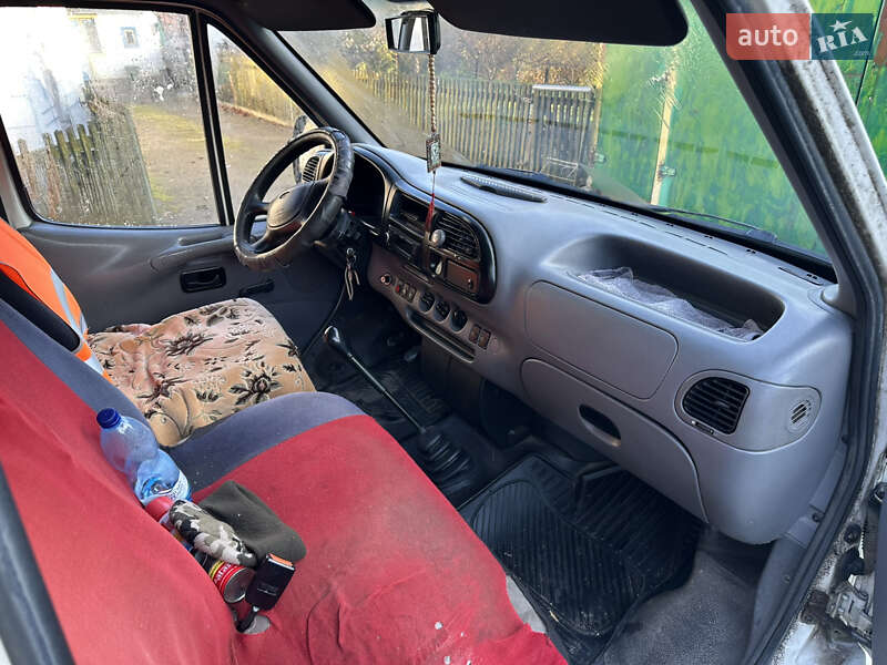 Мінівен Ford Transit 1995 в Володимирі