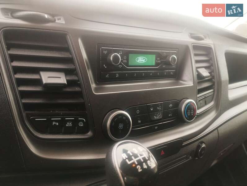 Микроавтобус грузовой (до 3,5т) Ford Transit 2020 в Владимире фото 13 Микроавтобус грузовой (до 3,5т) Ford Transit 2020 в Владимире