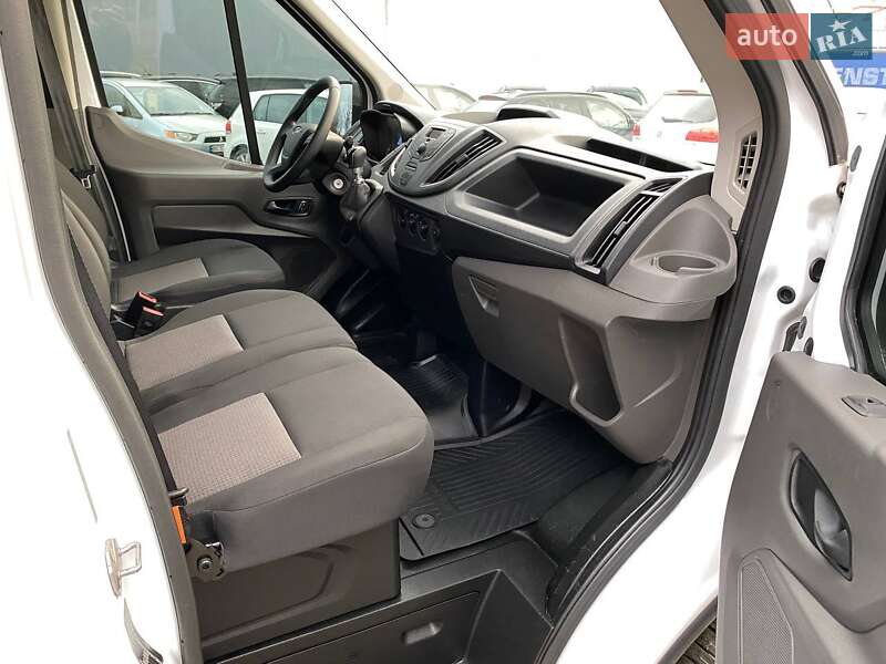 Вантажопасажирський фургон Ford Transit 2023 в Львові фото 20 Вантажопасажирський фургон Ford Transit 2023 в Львові