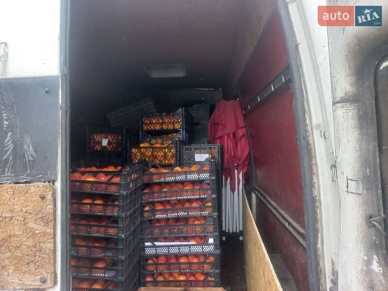 Грузовой фургон Ford Transit 2001 в Киеве фото 11 Грузовой фургон Ford Transit 2001 в Киеве