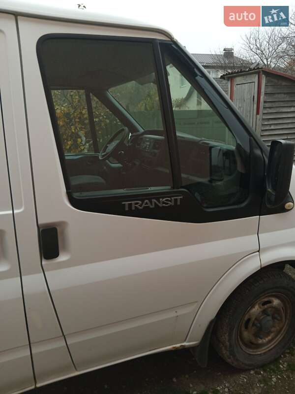 Вантажний фургон Ford Transit 2013 в Хмільнику