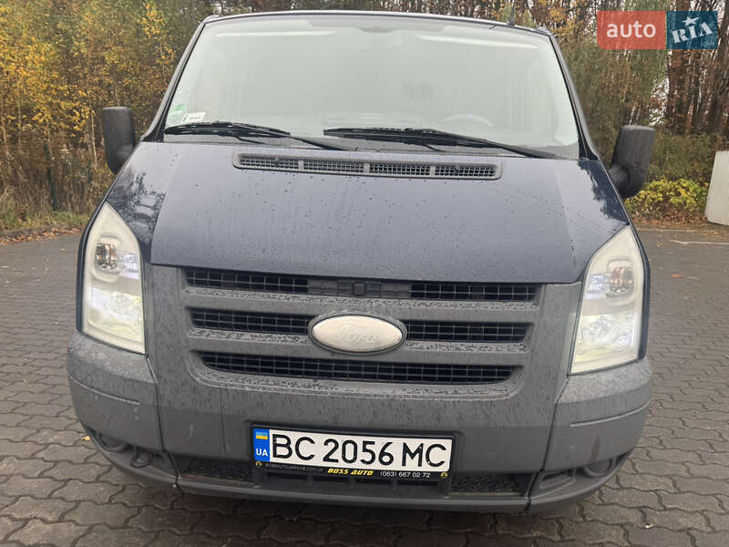 Минивэн Ford Transit 2010 в Львове