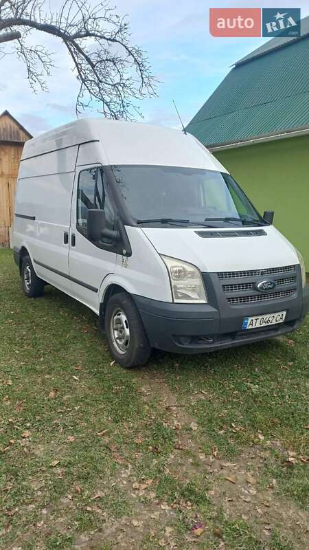 Грузовой фургон Ford Transit 2012 в Косове фото 2 Грузовой фургон Ford Transit 2012 в Косове