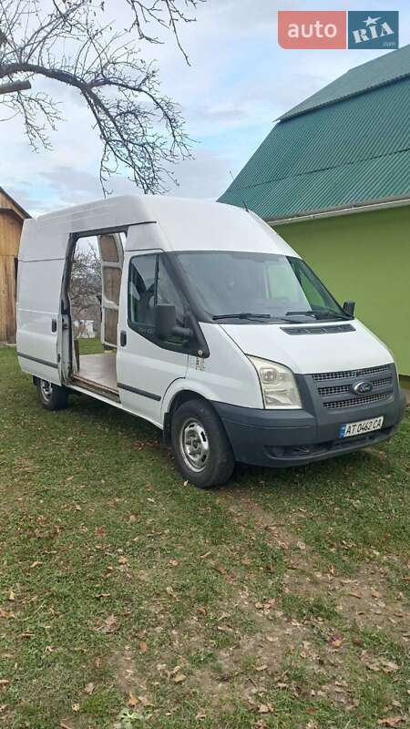 Грузовой фургон Ford Transit 2012 в Косове фото 10 Грузовой фургон Ford Transit 2012 в Косове