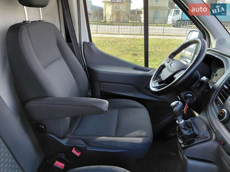 Вантажний фургон Ford Transit 2020 в Івано-Франківську фото 39 Вантажний фургон Ford Transit 2020 в Івано-Франківську