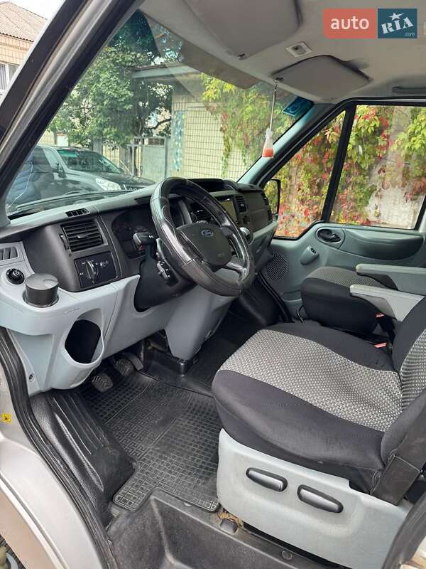 Мінівен Ford Transit 2010 в Києві фото 3 Мінівен Ford Transit 2010 в Києві