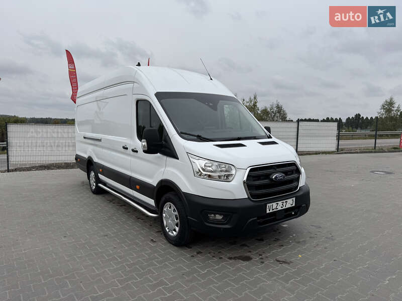 Вантажний фургон Ford Transit 2021 в Ірпені