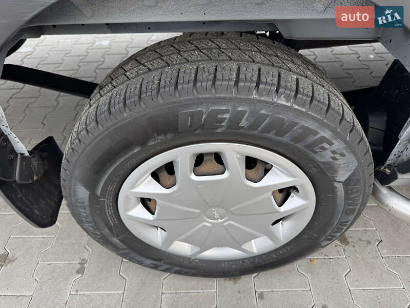 Вантажний фургон Ford Transit 2021 в Ірпені