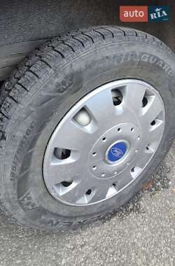 Вантажний фургон Ford Transit 2008 в Львові
