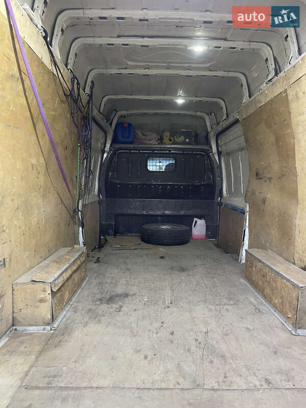 Грузовой фургон Ford Transit 2005 в Львове фото 15 Грузовой фургон Ford Transit 2005 в Львове