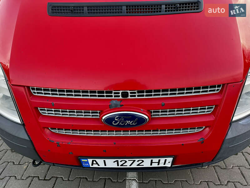 Грузовой фургон Ford Transit 2013 в Киеве