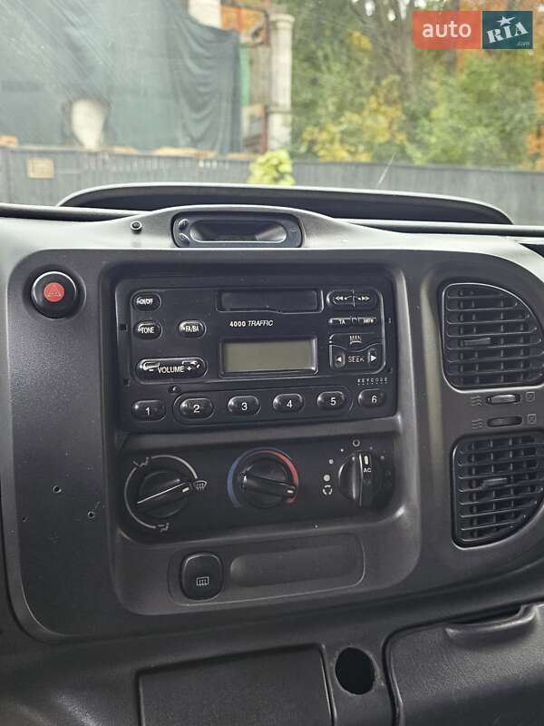 Микровэн Ford Transit 2002 в Киеве фото 14 Микровэн Ford Transit 2002 в Киеве