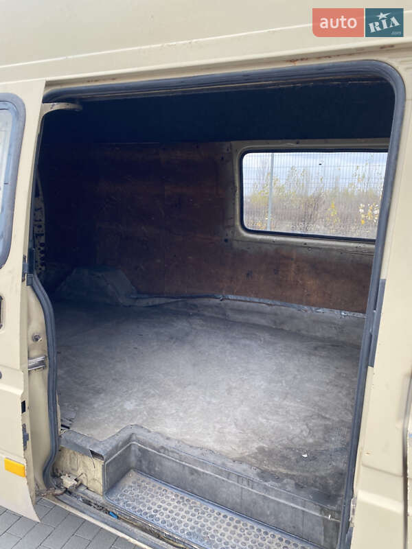 Вантажний фургон Ford Transit 1997 в Вінниці