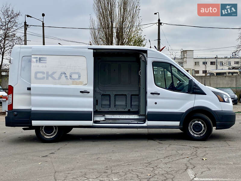 Грузовой фургон Ford Transit 2015 в Киеве фото 5 Грузовой фургон Ford Transit 2015 в Киеве