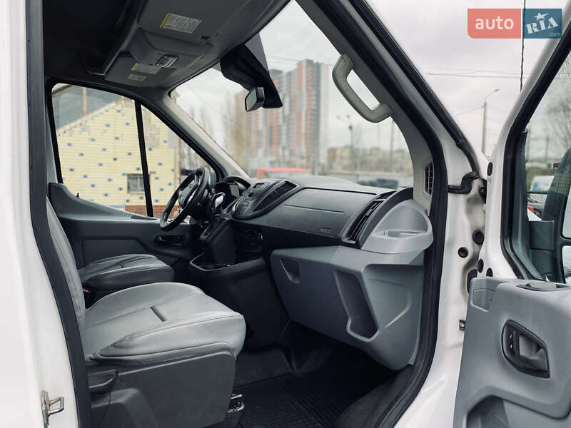 Грузовой фургон Ford Transit 2015 в Киеве фото 22 Грузовой фургон Ford Transit 2015 в Киеве