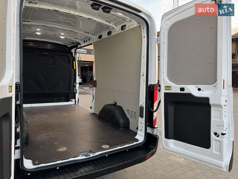 Вантажний фургон Ford Transit 2022 в Ірпені фото 38 Вантажний фургон Ford Transit 2022 в Ірпені