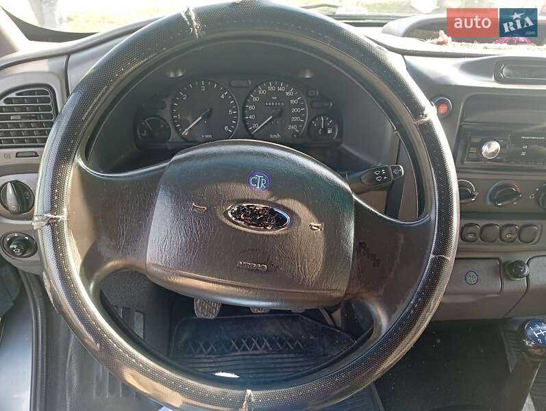 Микроавтобус грузовой (до 3,5т) Ford Transit 2005 в Рава-Русской