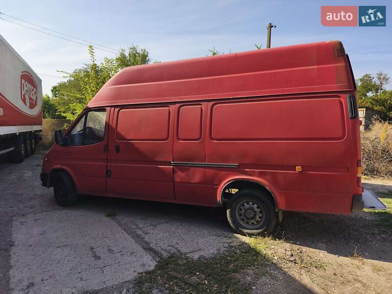 Вантажний фургон Ford Transit 1999 в Ізмаїлі