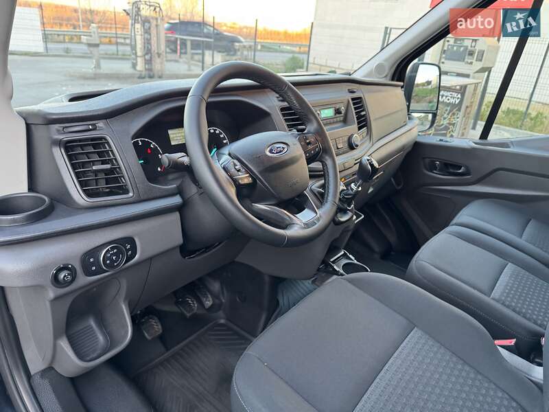 Грузопассажирский фургон Ford Transit 2020 в Ирпене