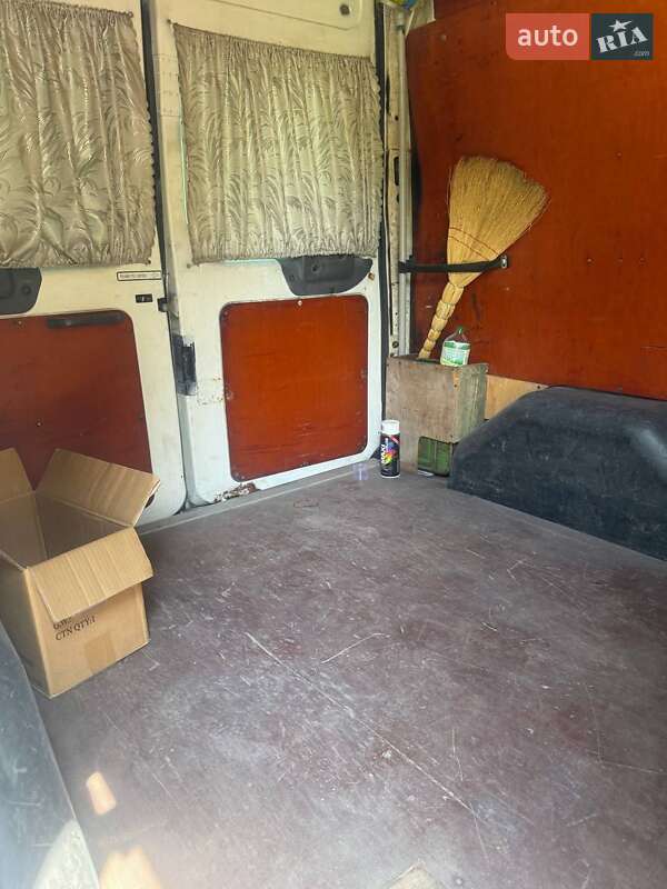 Вантажопасажирський фургон Ford Transit 2001 в Петропавлівській Борщагівці