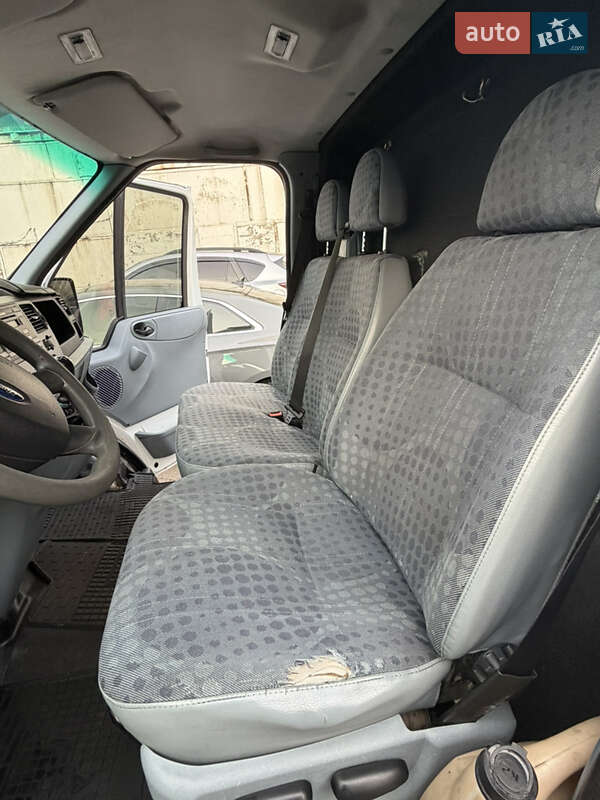 Грузовой фургон Ford Transit 2013 в Одессе
