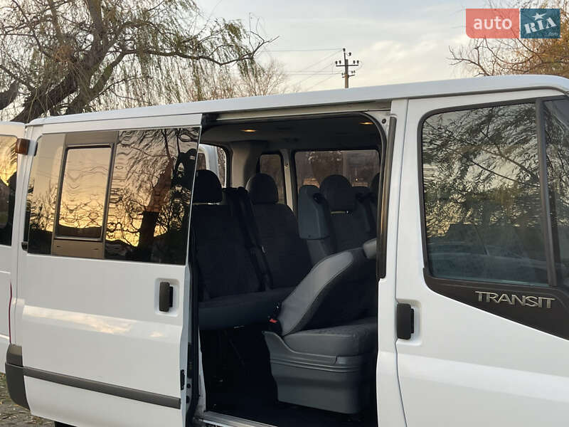 Мінівен Ford Transit 2010 в Миколаєві фото 16 Мінівен Ford Transit 2010 в Миколаєві