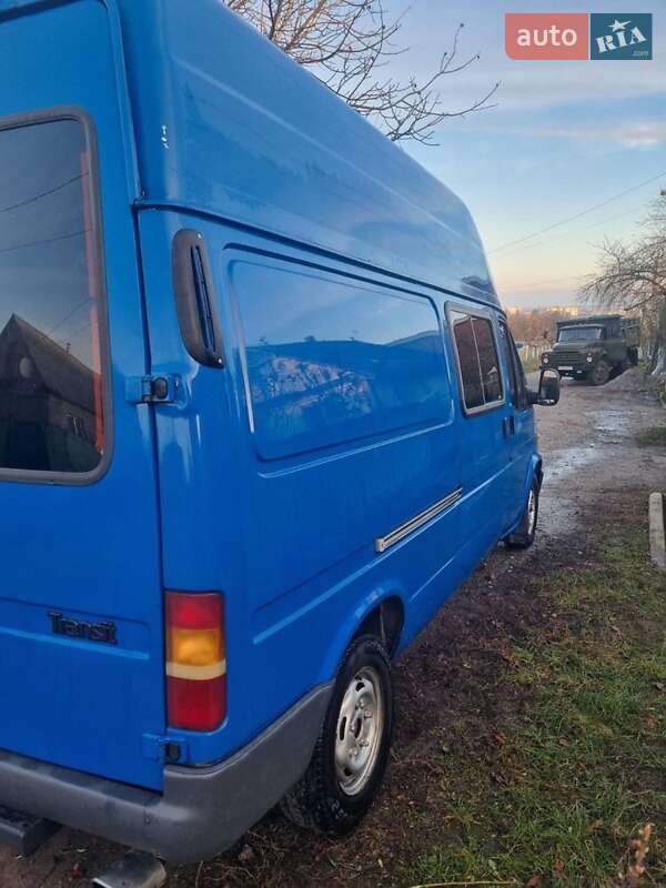 Вантажний фургон Ford Transit 1999 в Хмільнику