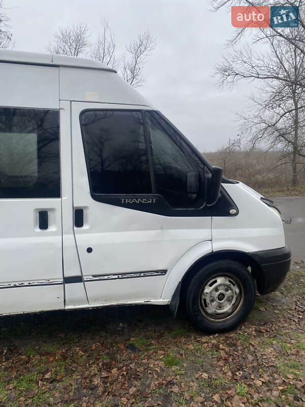 Мікроавтобус Ford Transit 2006 в Миколаївці