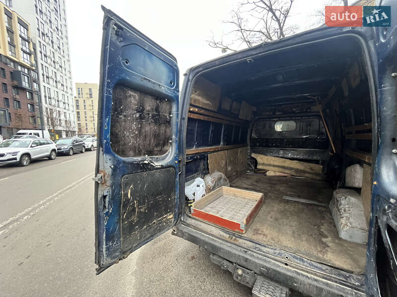 Вантажний фургон Ford Transit 2005 в Києві