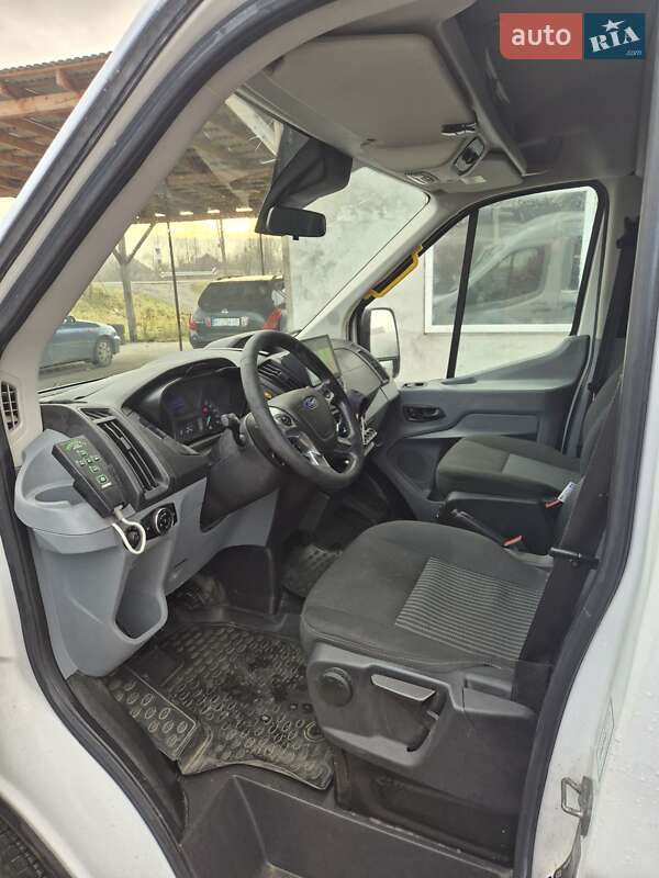 Микроавтобус Ford Transit 2015 в Коломые
