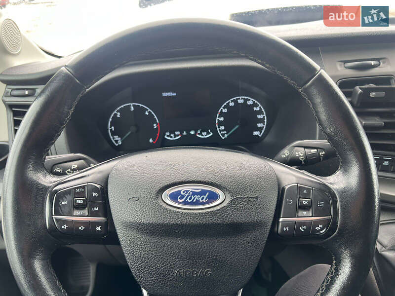 Вантажний фургон Ford Transit 2022 в Бродах