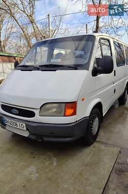 Минивэн Ford Transit 1996 в Килии
