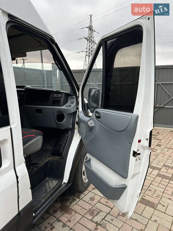 Микроавтобус грузовой (до 3,5т) Ford Transit 2012 в Ивано-Франковске фото 20 Микроавтобус грузовой (до 3,5т) Ford Transit 2012 в Ивано-Франковске