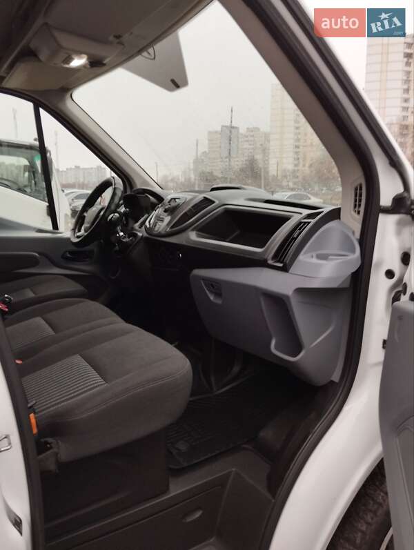 Грузовой фургон Ford Transit 2017 в Киеве фото 8 Грузовой фургон Ford Transit 2017 в Киеве