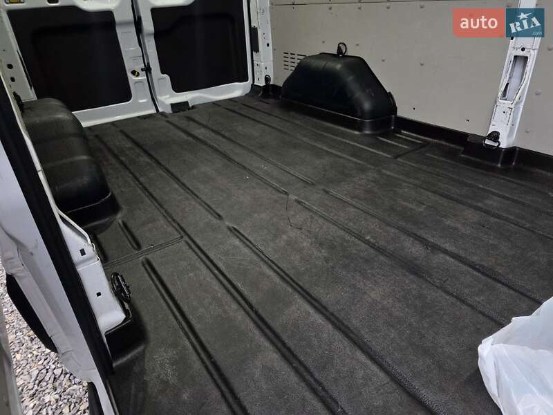 Грузовой фургон Ford Transit 2022 в Тернополе фото 23 Грузовой фургон Ford Transit 2022 в Тернополе