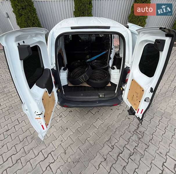 Грузовой фургон Ford Transit 2016 в Одессе