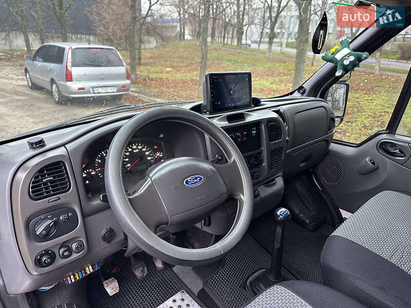 Вантажний фургон Ford Transit 2006 в Дніпрі фото 13 Вантажний фургон Ford Transit 2006 в Дніпрі