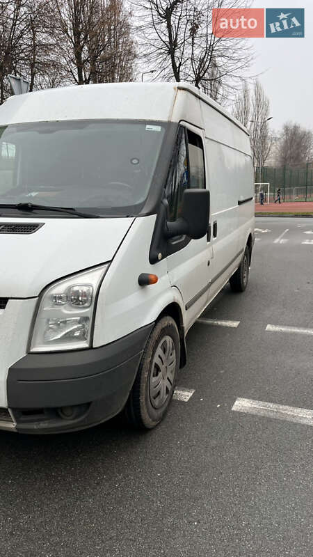 Грузовой фургон Ford Transit 2013 в Киеве фото 3 Грузовой фургон Ford Transit 2013 в Киеве