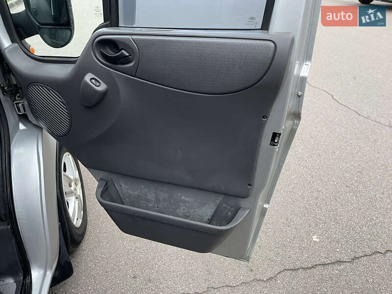 Минивэн Ford Transit 2006 в Харькове