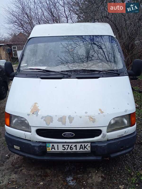 Грузопассажирский фургон Ford Transit 2000 в Борисполе