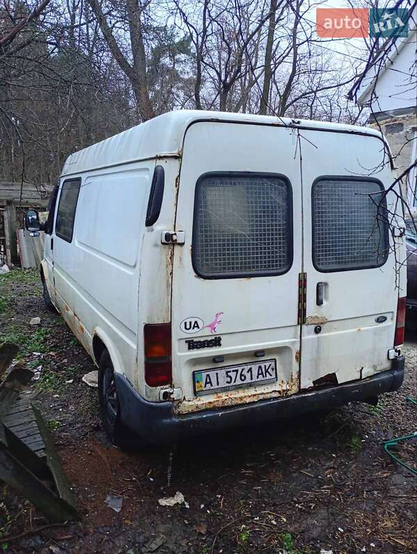 Грузопассажирский фургон Ford Transit 2000 в Борисполе