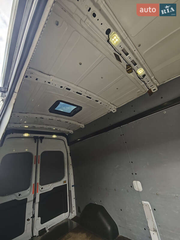 Грузовой фургон Ford Transit 2014 в Житомире