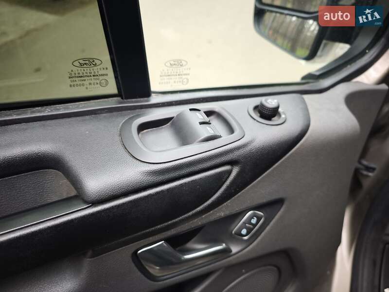 Вантажопасажирський фургон Ford Transit 2020 в Києві