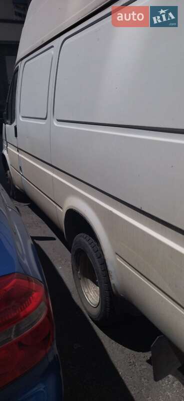 Грузовой фургон Ford Transit 1990 в Вишневом фото 4 Грузовой фургон Ford Transit 1990 в Вишневом